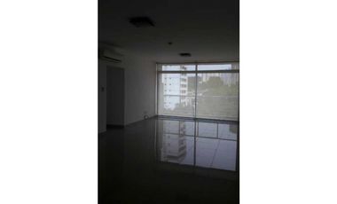 APARTAMENTO PH EL CANGREJO BAY, 2 RECAMARAS 125 METROS