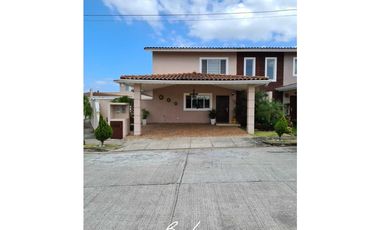 PH VILLA NAVONA DÚPLEX EN VENTA, BRISAS DEL GOLF (9)