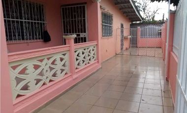 Gran oportunidad de negocio! Se vende casa en Burunga (Arraijan)