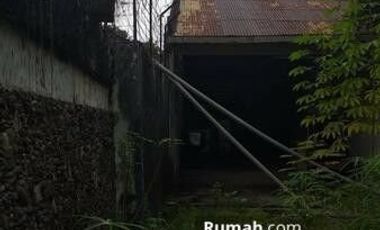 JUAL CEPAT Gedung Kantor di Jendral Sudirman Balikpapan 3 Lt