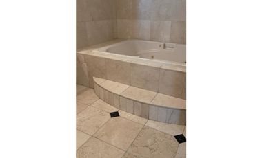 ALQUILER DE APARTAMENTO EN PUNTA ROCA - 4966DA