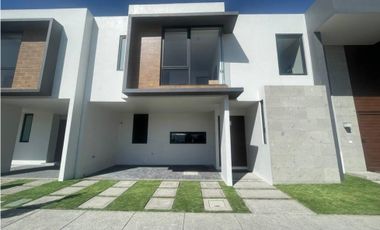 Casa en Venta en Toluca ,San Mateo Otzacatipan AF 24-3367.