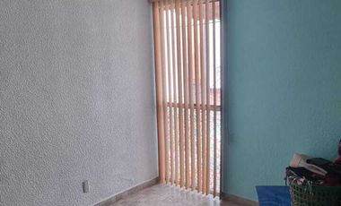 BONITA CASA EN XOCHITEPEC MOR.