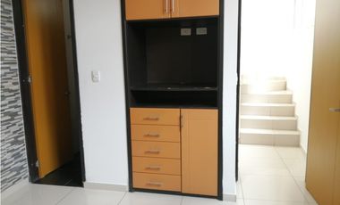 Maat vende Casa en Conjunto -Villeta, 210M2 $400Millones