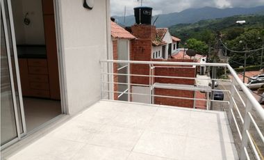 Maat vende Casa en Conjunto -Villeta, 210M2 $400Millones