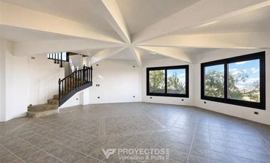 Casa en arriendo de 5 dorm. en Lo Barnechea