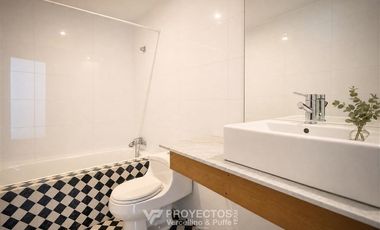 Casa en arriendo de 5 dorm. en Lo Barnechea