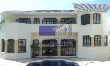 A24 casa privada con 6 recamaras y alberca Ixtapa