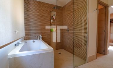 Casa en renta de 4 recámaras Residencial Bahía Zona Hotelera Cancún