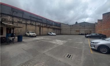 LOTE INDUSTRIAL EN VENTA - SECTOR PUENTE ARANDA