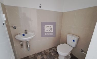 COD. 6166 - SE ARRIENDA LOCAL - BARRIO: SAN FRANCISCO