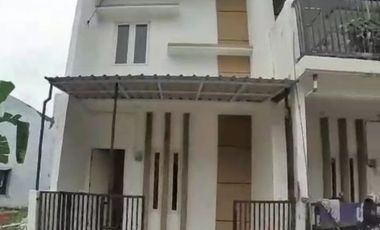 Dijual Rumah Kosongan Di Medokan ,Komplek Putra Bangsa Surabaya