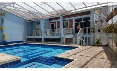 casa en venta  de lujo y terreno  en venta cerca de la remigio crespo parr, sucre, el batan