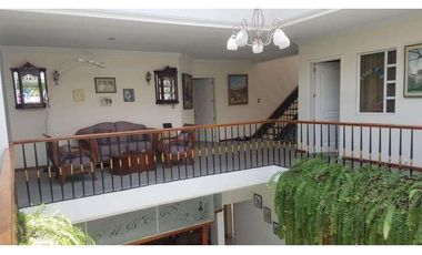 casa en venta  de lujo y terreno  en venta cerca de la remigio crespo parr, sucre, el batan