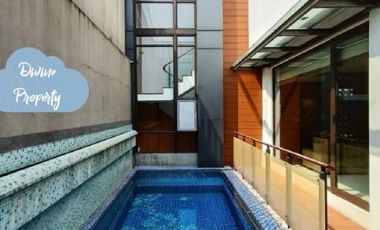 For Sale 4BR Modern House for Sale at Cilandak Barat