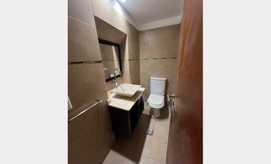 Chalet en Venta Ramos Mejia / La Matanza (A004 4261)