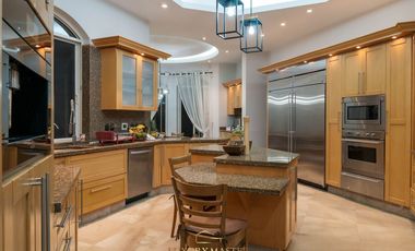 Casa en venta bugambilias
