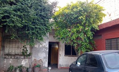 CASA Y DTO SOBRE LOTE PROPIO A RECICLAR