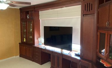 casa en arriendo/venta en la cumbre. Cod V10118