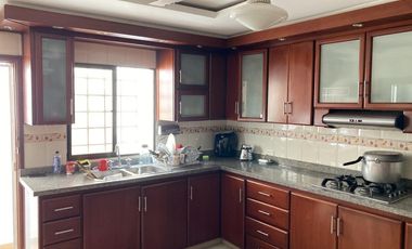 casa en arriendo/venta en la cumbre. Cod V10118