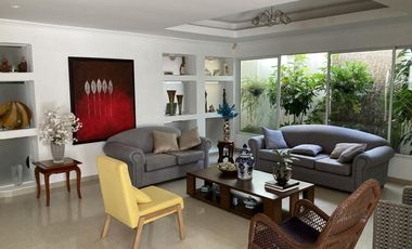 casa en arriendo/venta en la cumbre. Cod V10118