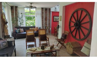VENDE CASA EN Cond. Guayacanes Casas