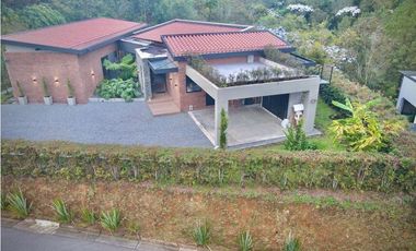 Casa Campestre Parcelacion El Retiro