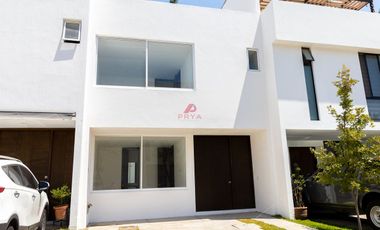 Casa en Venta en  Mariano Otero, Zapopan.