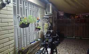 Casa en venta 3 dorm.2 baños-3 estacionamientos en La Granja