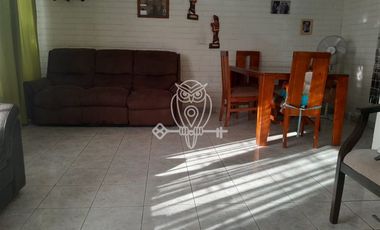 Casa en venta 3 dorm.2 baños-3 estacionamientos en La Granja