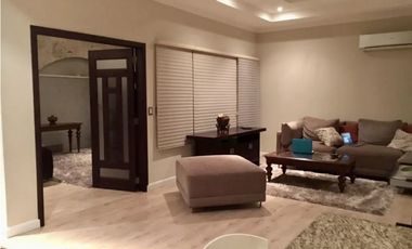 SE VENDE AMPLIA CASA EN COSTA SUR $650,000