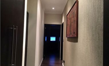 SE VENDE AMPLIA CASA EN COSTA SUR $650,000