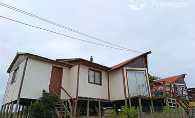 Casa en venta amoblada 140 mts2 4 dorm. 2 baños, San Javier
