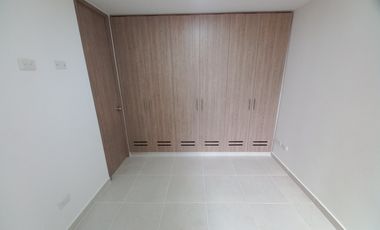 apartamento en arriendo en conjunto residencial malaca piso 5. Cod A13713
