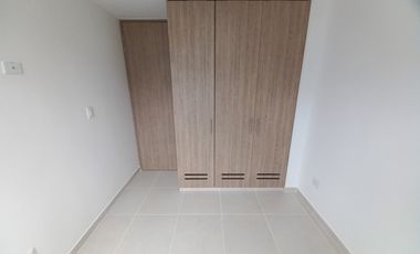 apartamento en arriendo en conjunto residencial malaca piso 5. Cod A13713