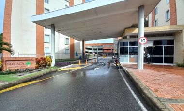 apartamento en arriendo en conjunto residencial malaca piso 5. Cod A13713