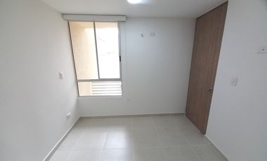 apartamento en arriendo en conjunto residencial malaca piso 5. Cod A13713