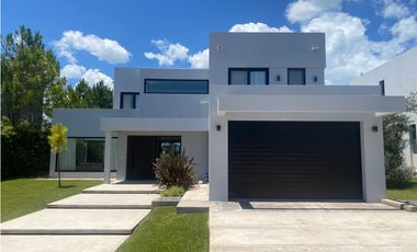 COSTA ESMERALDA - ECUESTRE 408 - VENTA