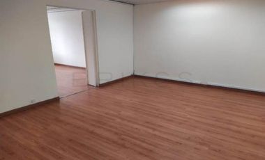 oficina en arriendo en las nieves. Cod A4964