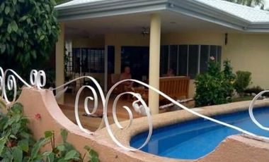 BEACH COCOCOBANA HOUSE @ 5.3 Mio with 30m from SEASHORE