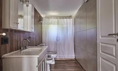 Casa - en venta en tigre refaccionada a nuevo