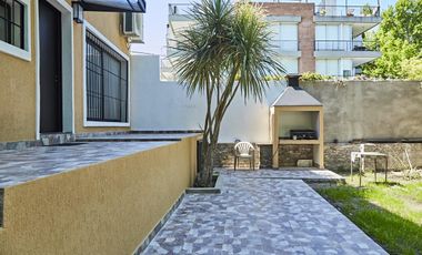 Casa - en venta en tigre refaccionada a nuevo