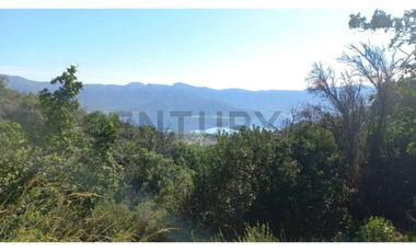 Se vende parcela en condominio Piedra Molino