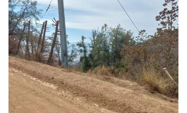 Se vende parcela en condominio Piedra Molino