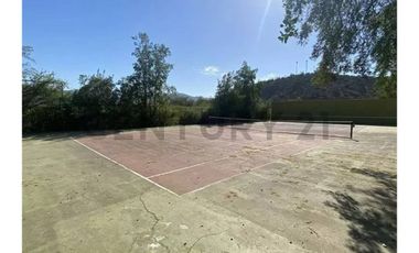 Se vende parcela en condominio Piedra Molino