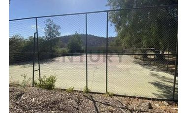 Se vende parcela en condominio Piedra Molino