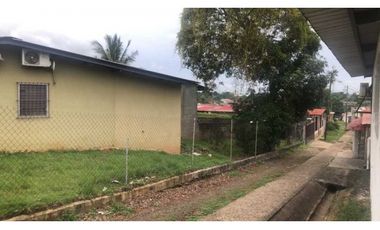 VENDO CASA EN LA CHORRERA SAN ANTONIO 2R
