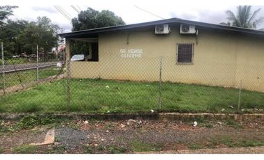 VENDO CASA EN LA CHORRERA SAN ANTONIO 2R