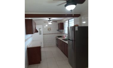 ALQUILER CASA BRISAS DEL GOLF