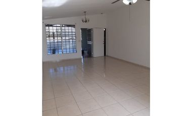 ALQUILER CASA BRISAS DEL GOLF
